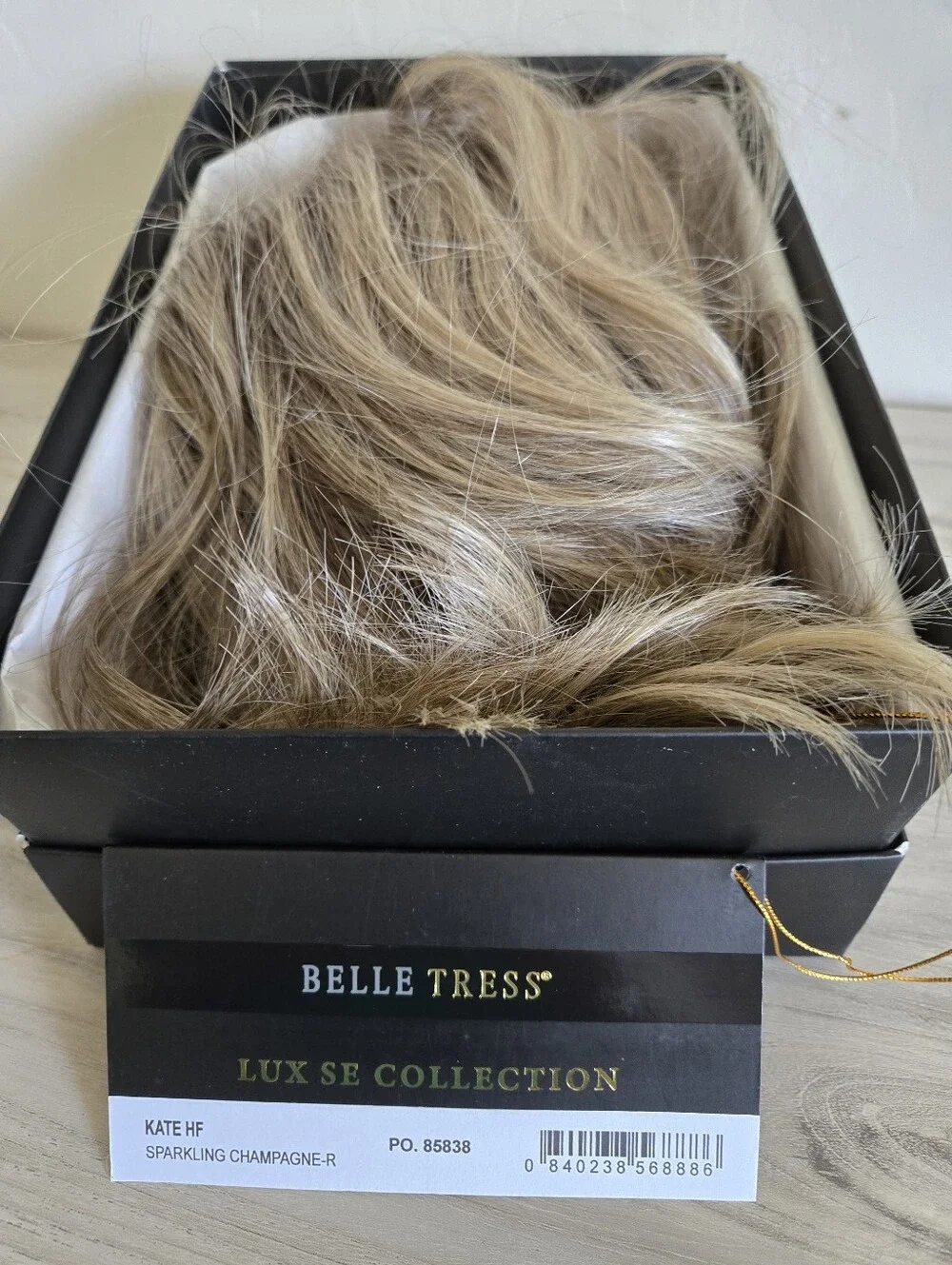NWT! BELLE TRESS KATE. SPARKLING CHAMPAGE ROOTED. HARD TO FIND IN STOCK.